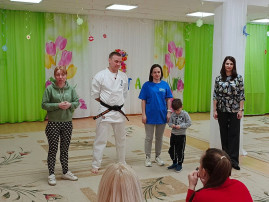 Зарядка с чемпионом мира Зарядка с чемпионом мира.