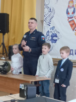 Встреча с летчиком Встреча с летчиком.